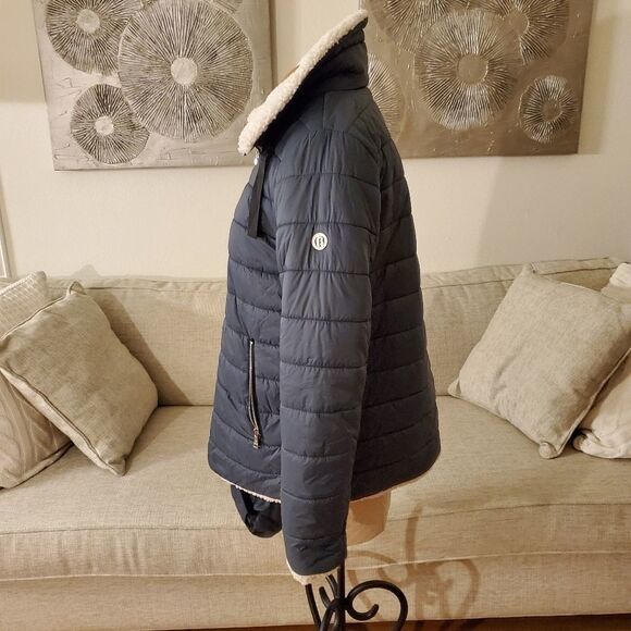 Bernardo Reversible Faux Shearling Puffer Jacket - Picture 7 of 12